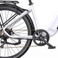 Närbild av OneSport OT05 Pro elcykel med navväxel och vitt kedjeskydd